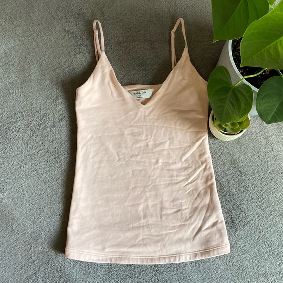 Aritzia Tops - Aritzia Babaton light pink camisole tanktop size xxs